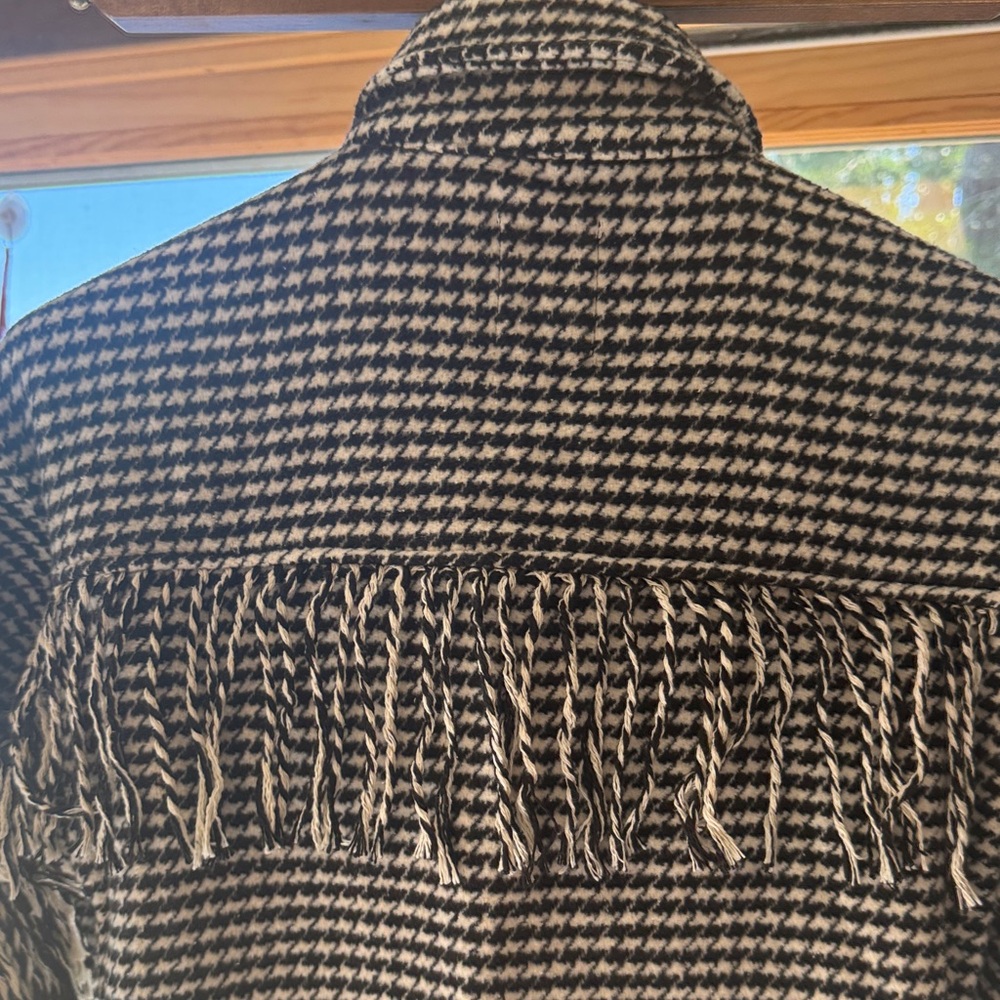 SO Black and White Houndstooth Shacket - Picture 3 of 11